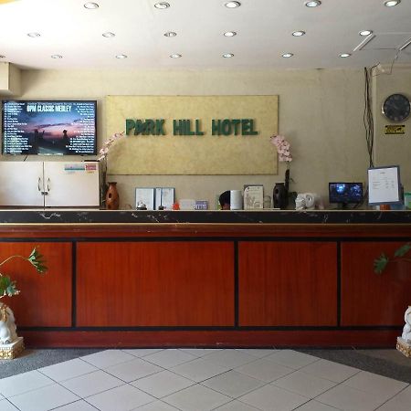 Mactan Airport Hilltop Hotel Lapu-Lapu City Exteriör bild